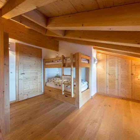 Montagnard 12 - Access - Car And Careless Holidays! Apartment Nendaz