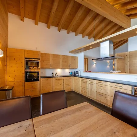 Montagnard 12 - Access - Car And Careless Holidays! Nendaz