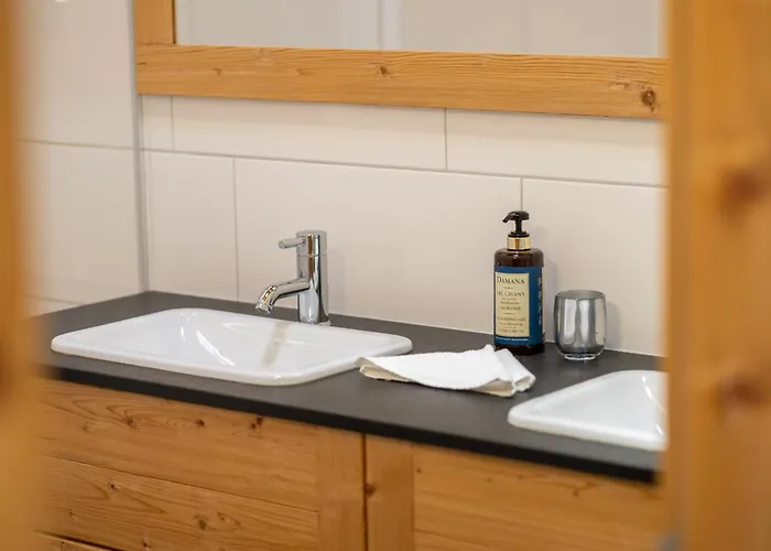 Montagnard 12 - Access - Car And Careless Holidays! * Nendaz