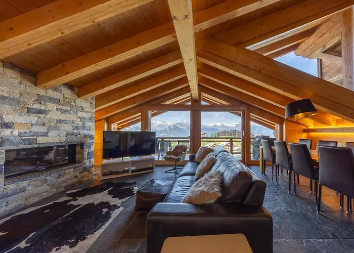 Montagnard 12 - Access - Car And Careless Holidays!