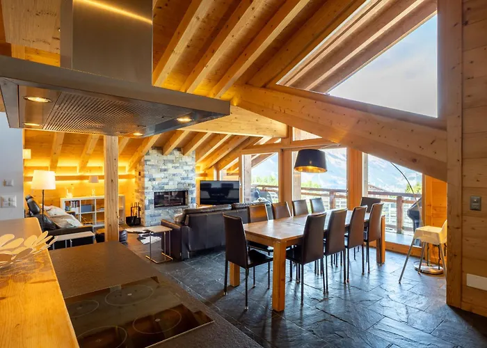 Montagnard 12 - Access - Car And Careless Holidays!